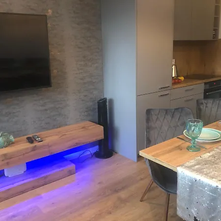 Browary Warszawskie, Point Apartament, Fast Wifi, Fv 아파트