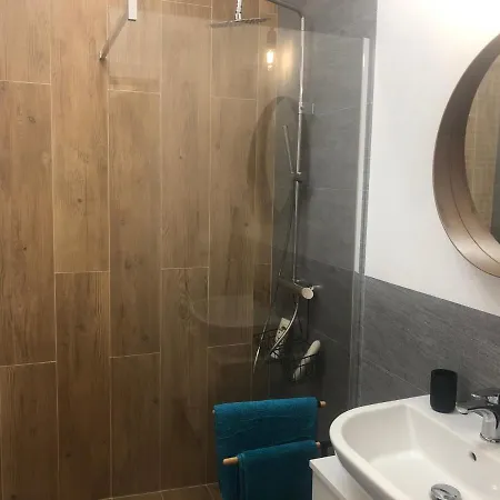 דירה Point Business Apt, Browary Warszawskie, Wifi, Fv ורשה